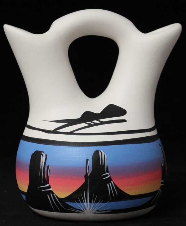 11023 Desert Rainbow 4 1/2 x 5 1/2 Wedding Vase