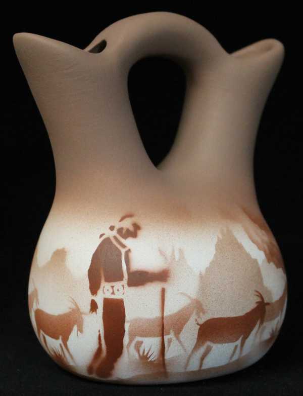 32023 Navajo Lifestyles 4 1/2 x 5 1/2 Wedding Vase