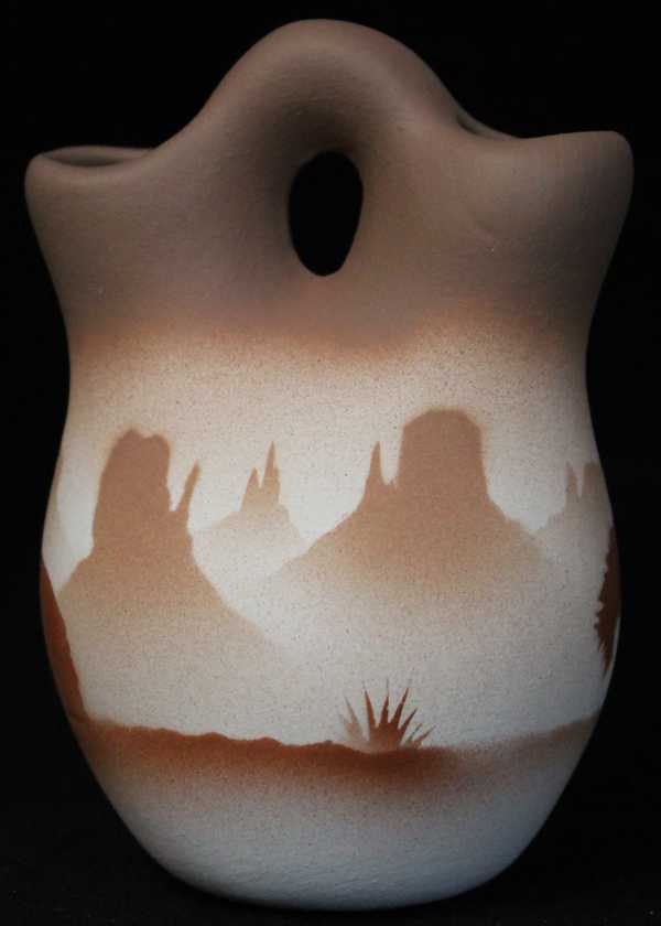 32053 Navajo Lifestyles 3 x 4 Wedding Vase