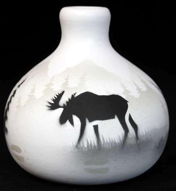 60083 High Country Tracks Moose 3 1/2 x 3 1/2 Ball Vase