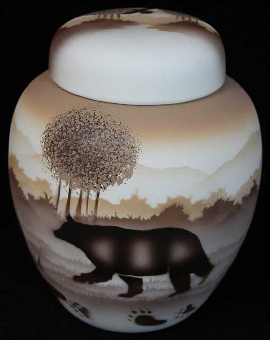67090 Back Country Tracks Bear 6 1/2 x 7 1/2 Jar w/Lid