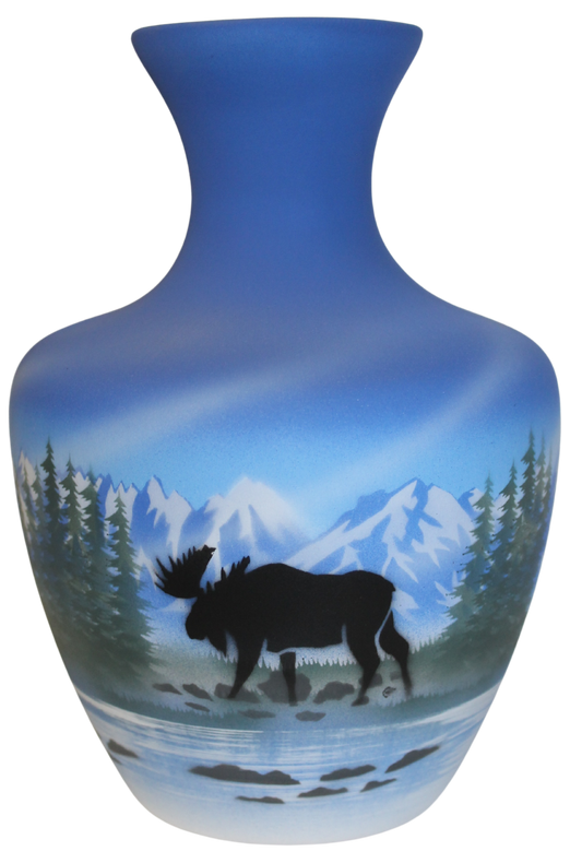 AR043 Alaska Range 6 1/2 x 9 1/2 Vase