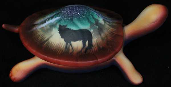 WSST Woodland Shadows - Wolf 6 1/2 Turtle Box