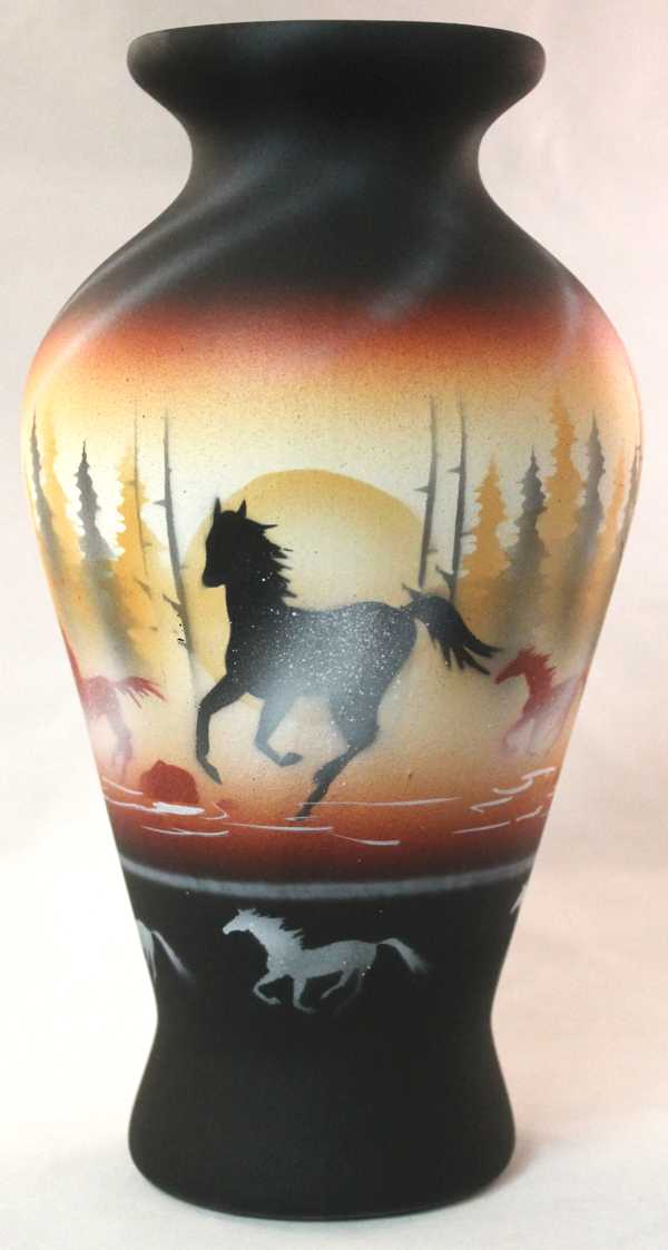 BFE4 Born Free Horses 5 1/2 x 10 Flower Vase