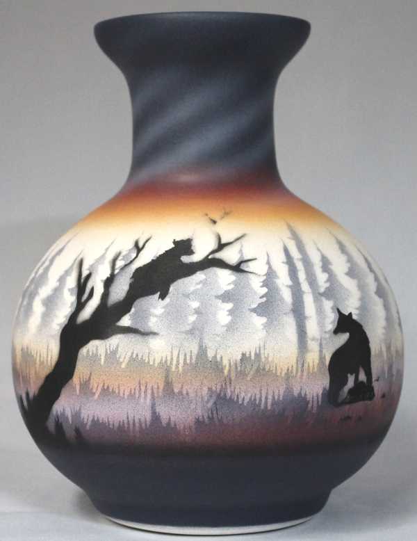 BVL1 Bear Valley 5 1/2 x 7 1/2 Flower Vase