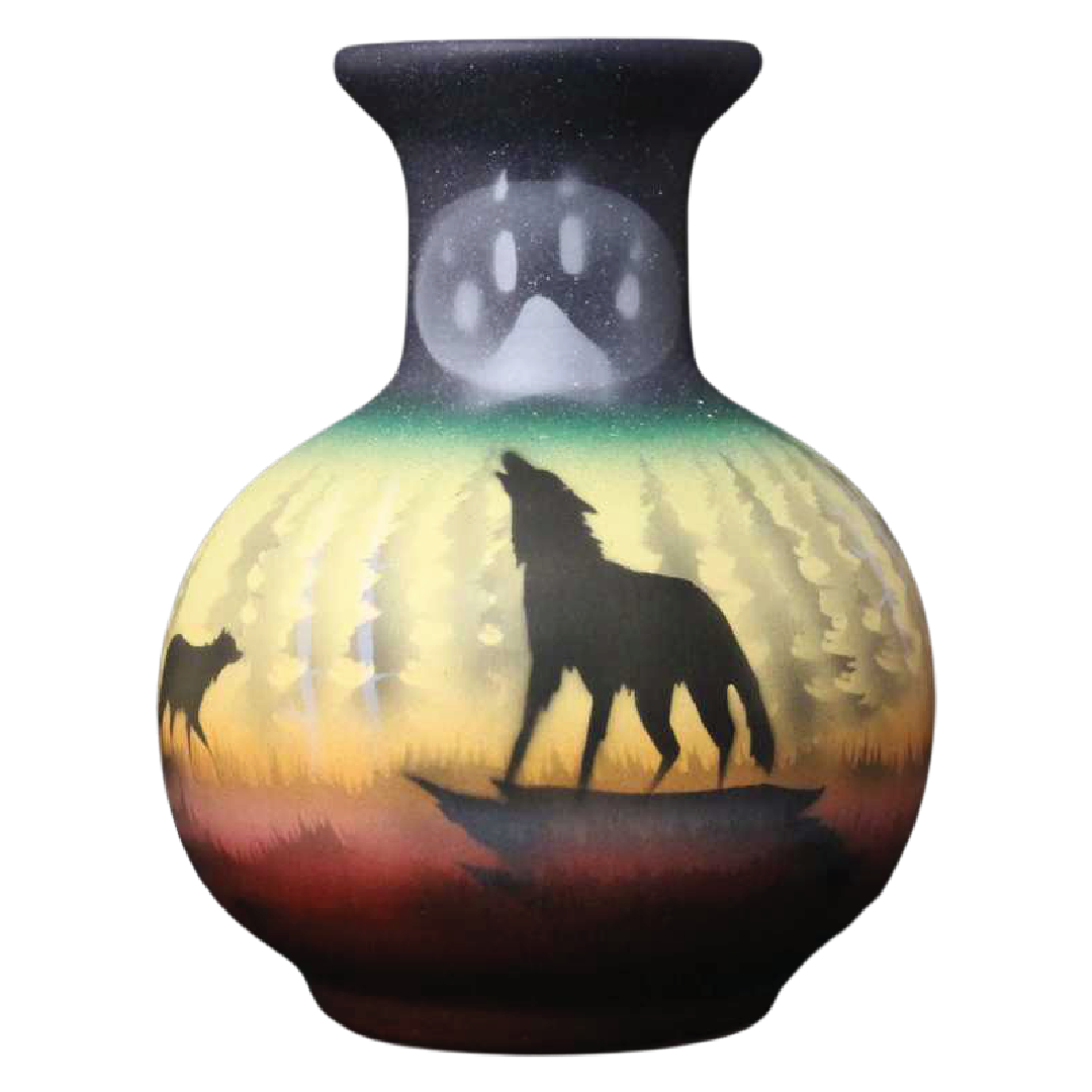 WSL1 Woodland Shadows - Wolf 5 1/2 x 7 1/2 Flower Vase