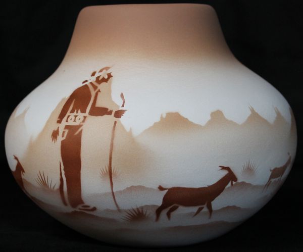 32057 Navajo Lifestyles 7 1/2 x 6 Bowl