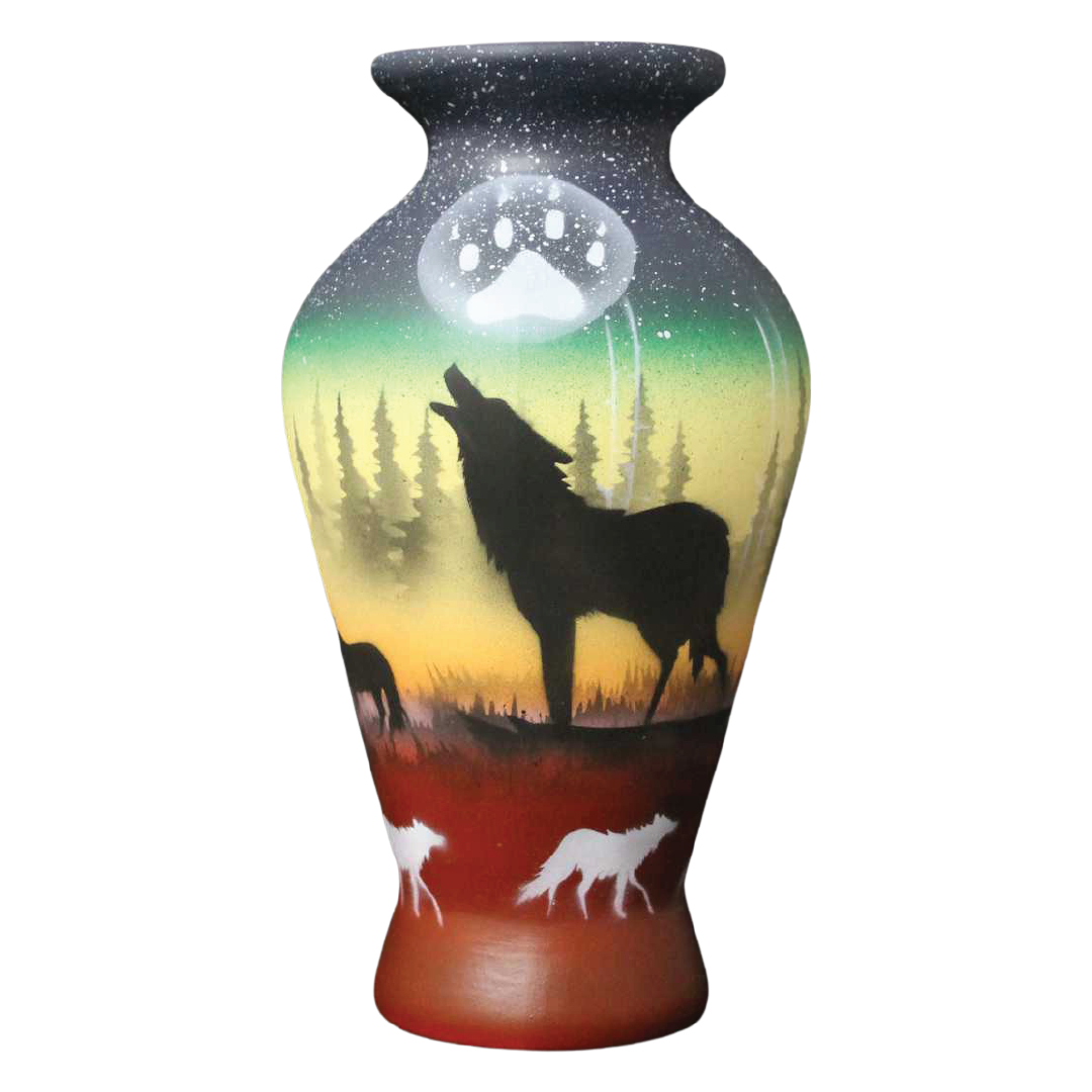 WSE4 Woodland Shadows - Wolf 5 1/2 x 10 Flower Vase