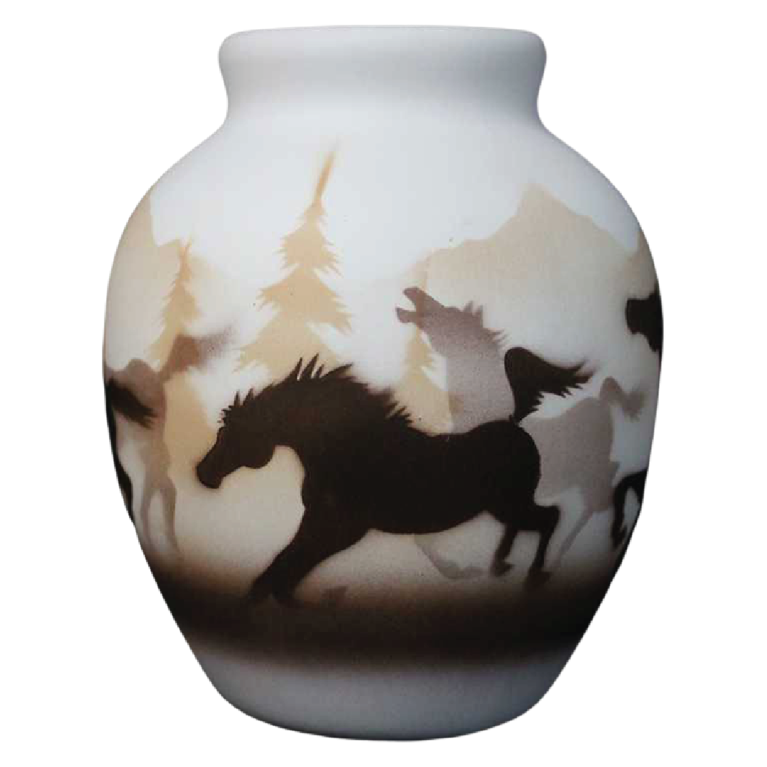 33084 Wild Horses 4 1/2 x 6 Jar