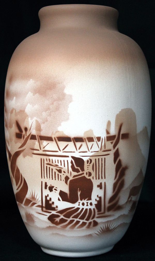 32033 Navajo Lifestyles  6 x 10 Ginger Jar