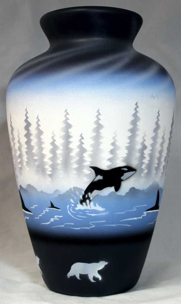 WBC4 Whaler Bay 8 x 12 1/2 Vase