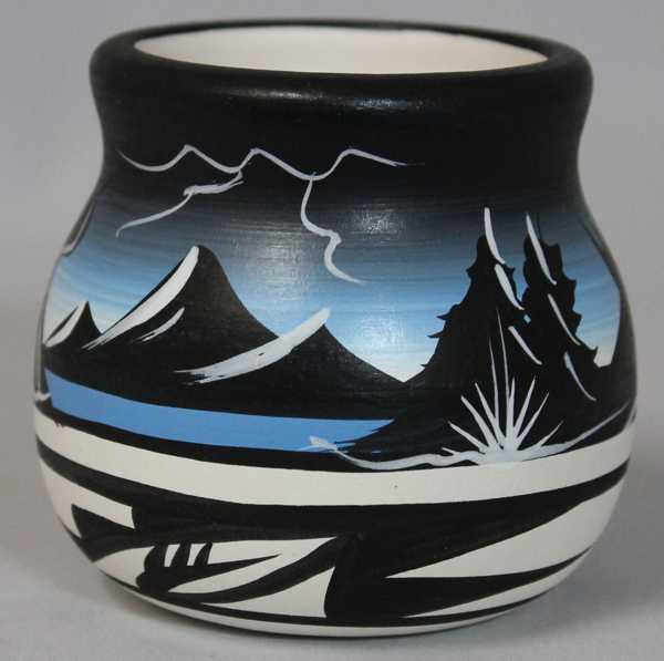 23059 Mountain Storm Mini Pot