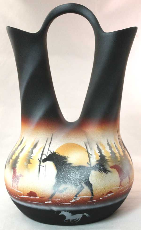 BFC7 Born Free 7 1/2 x 12 Wedding Vase