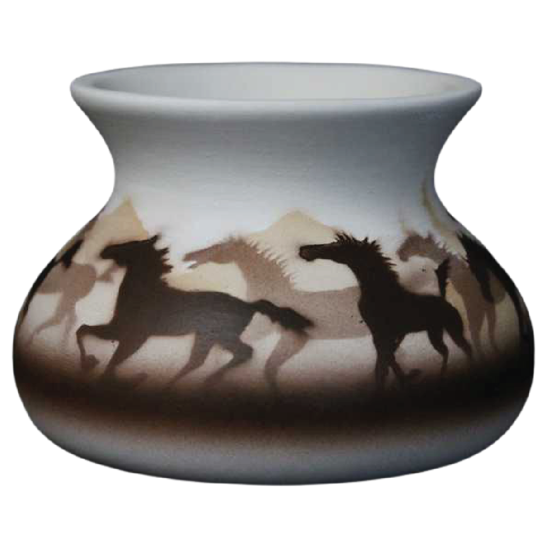 33147 Wild Horses  4 1/2 x 3 Candle 2"