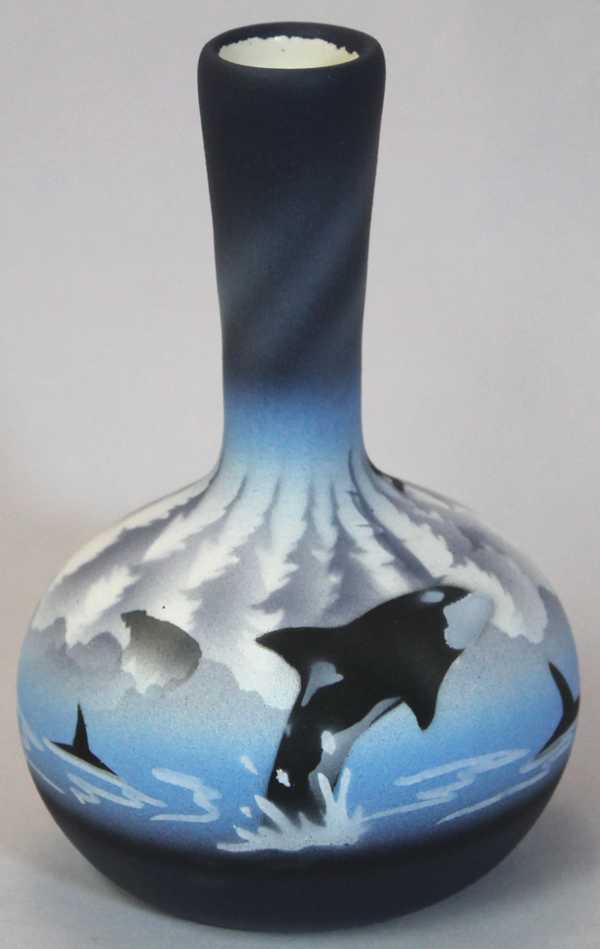 WBS3 Whaler Bay 3 1/2 x 5 1/2 Ball Vase