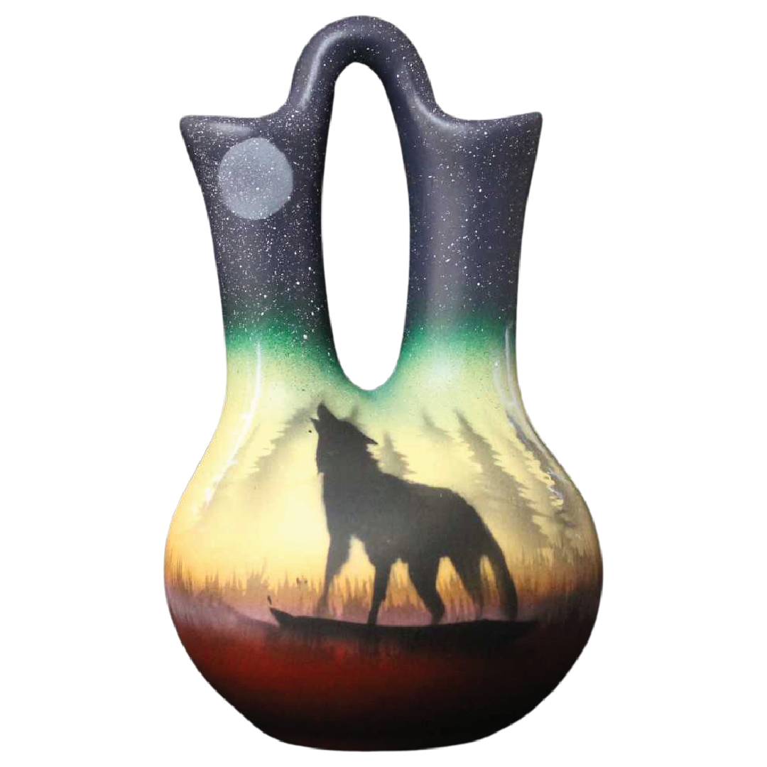 WSM7 Woodland Shadows - Wolf 4 1/2 x 7 Wedding Vase