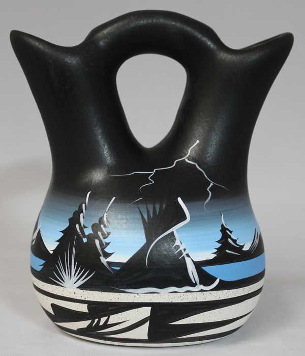 23023 Mountain Storm 4 1/2 x 5 1/2 Wedding Vase