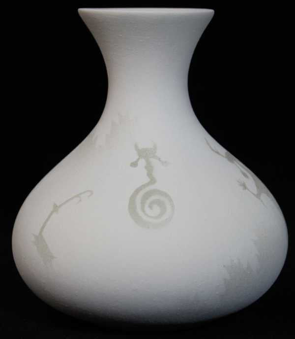 30135 Ancient Shadows  3 1/2 x 4 1/2 Ball Vase