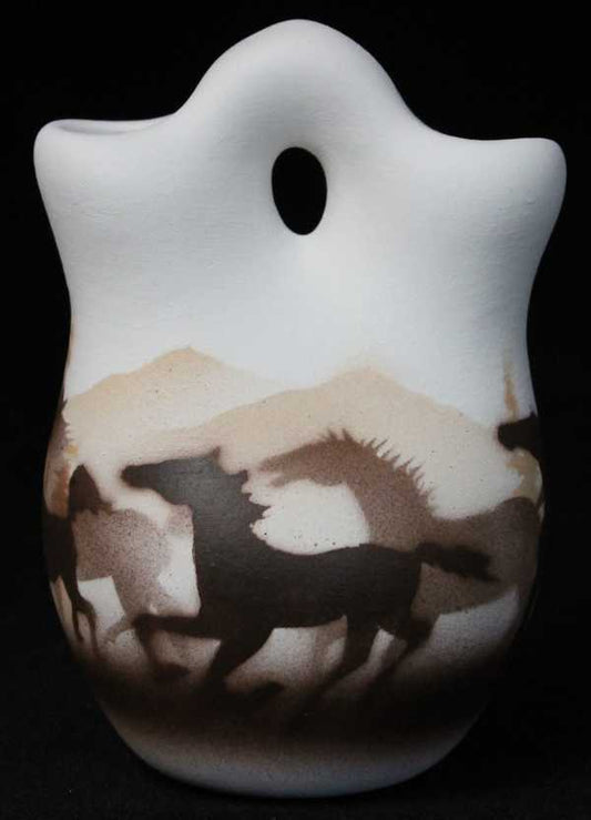 33053 Wild Horses  3 x 4 Wedding Vase