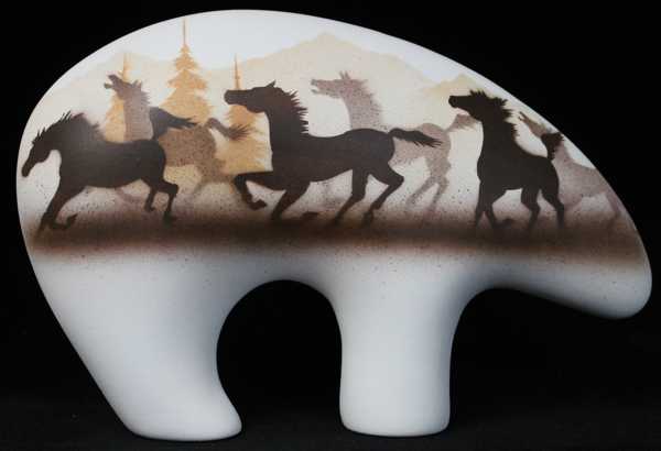 33107 Wild Horses  12 Large Bear