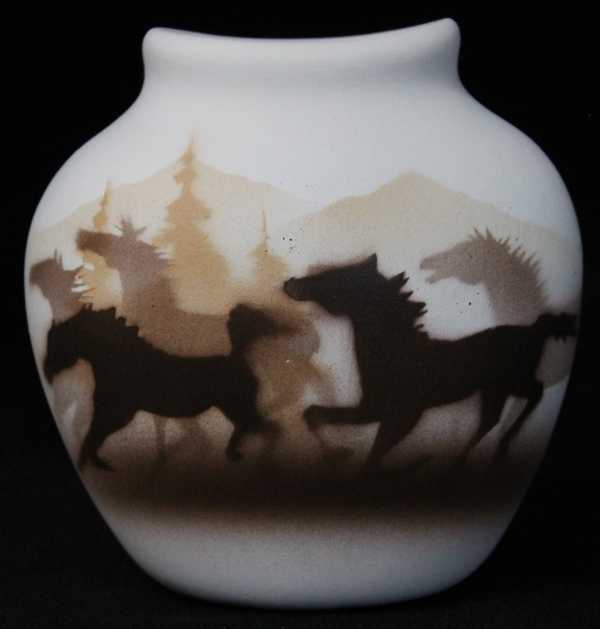 33141 Wild Horses  3 x 3 Pillow Vase