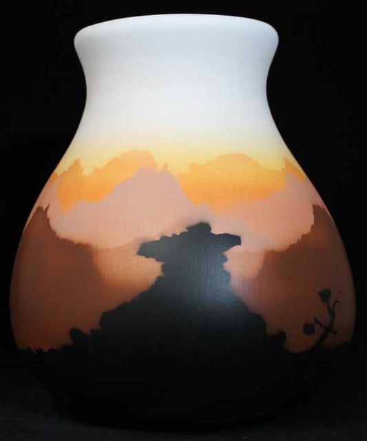 35052 Sunset Canyon  8 1/2 x 9 1/2 Pot