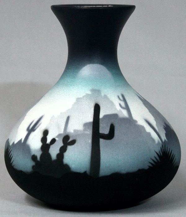 44135 Blue Sonora Desert  3 1/2 x 4 1/2 Ball Vase