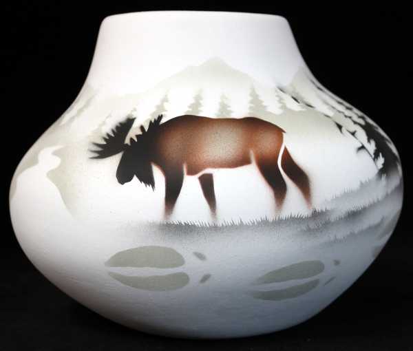 60057 High Country Tracks Moose 7 1/2 x 6 Bowl