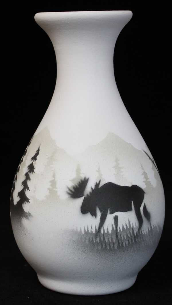 60076 High Country Tracks Moose 2 1/2 x 5 Bud Vase
