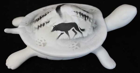 61104 High Country Tracks Wolf 6 1/2 Turtle Box