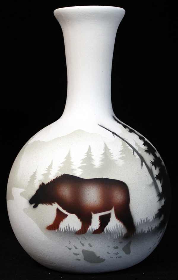 62031 High Country Tracks Bear 4 1/2 x 7 1/2 Ball Vase