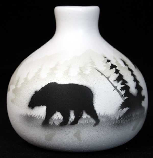 62083 High Country Tracks Bear 3 1/2 x 3 1/2 Ball Vase
