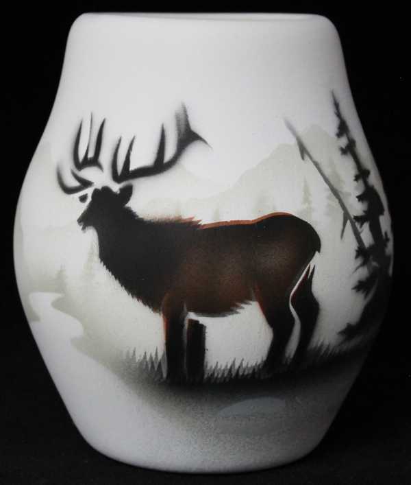 63021 High Country Tracks Elk 4 1/2 x 5 1/2 Vase