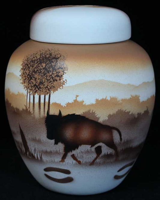 64090 Back Country Tracks Buffalo 6 1/2 x 7 1/2 Jar w/Lid