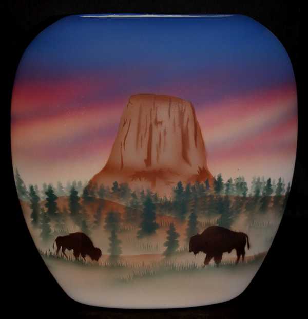 DBE3 Devils Tower Buffalo 8 1/2 x 8 1/2 Pillow Vase