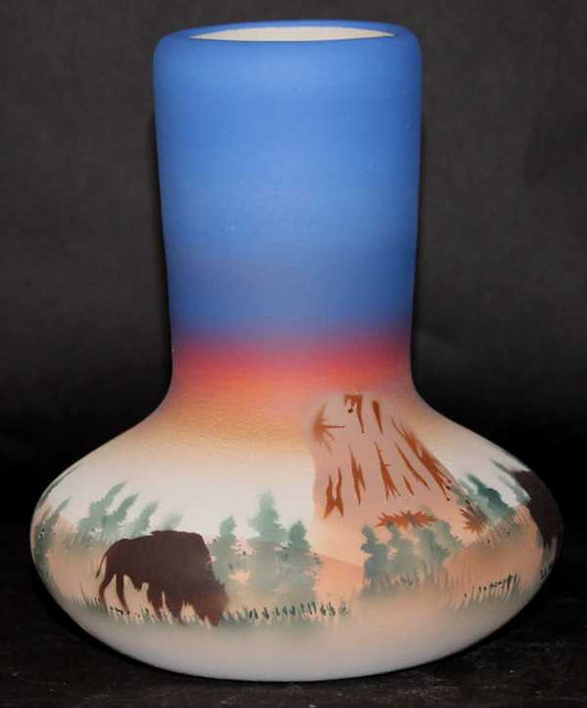 DBS4 Devils Tower Buffalo 4 1/2 x 5 Bud Vase