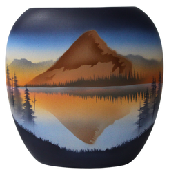 HLE3 Hidden Lake 8 1/2 x 8 1/2 Pillow Vase