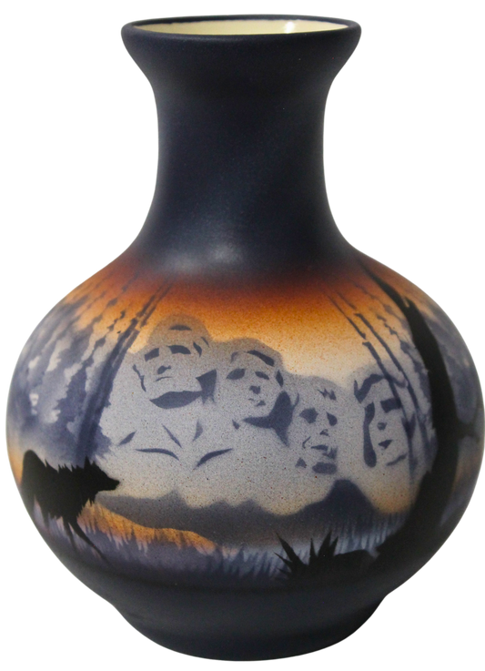 MRM1 Mount Rushmore 4 1/2 x 6 Vase