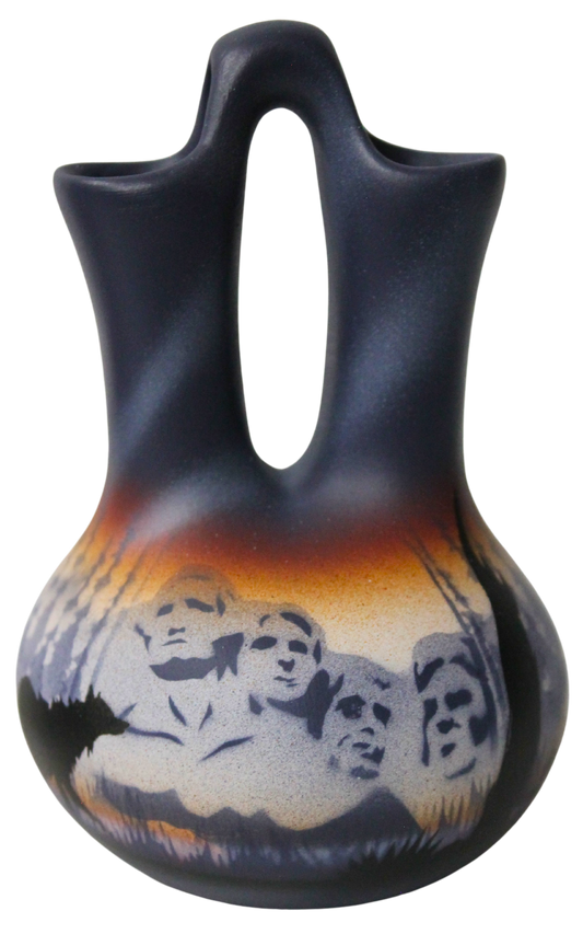 MRS7 Mount Rushmore 3 x 5 1/4 Wedding Vase