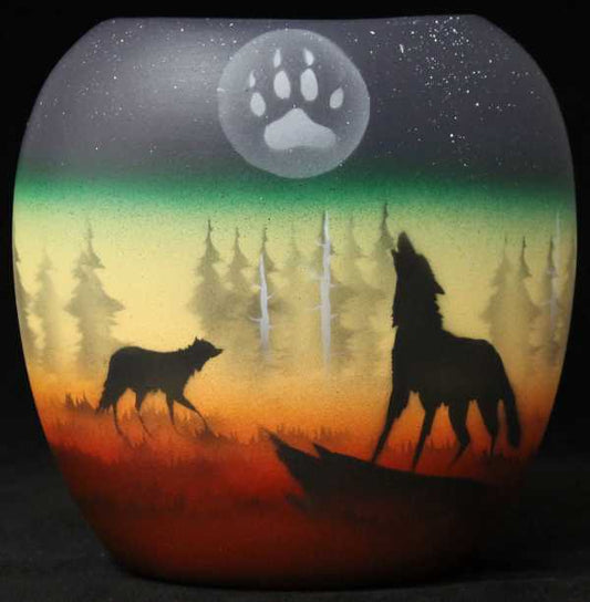 WSL3 Woodland Shadows - Wolf 6 1/2 Pillow Vase