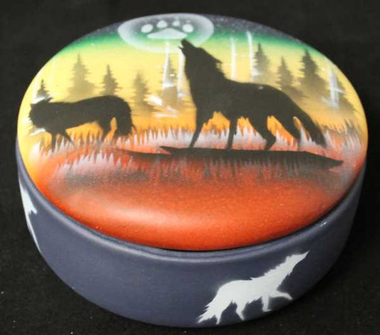 WSRB Woodland Shadows - Wolf 2 1/2 x 5 Box w/Lid