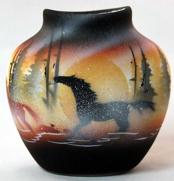 BFB5 Born Free Horses Mini Pot