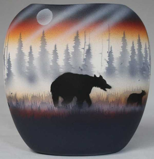 BVL3 Bear Valley 6 1/2 Pillow Vase