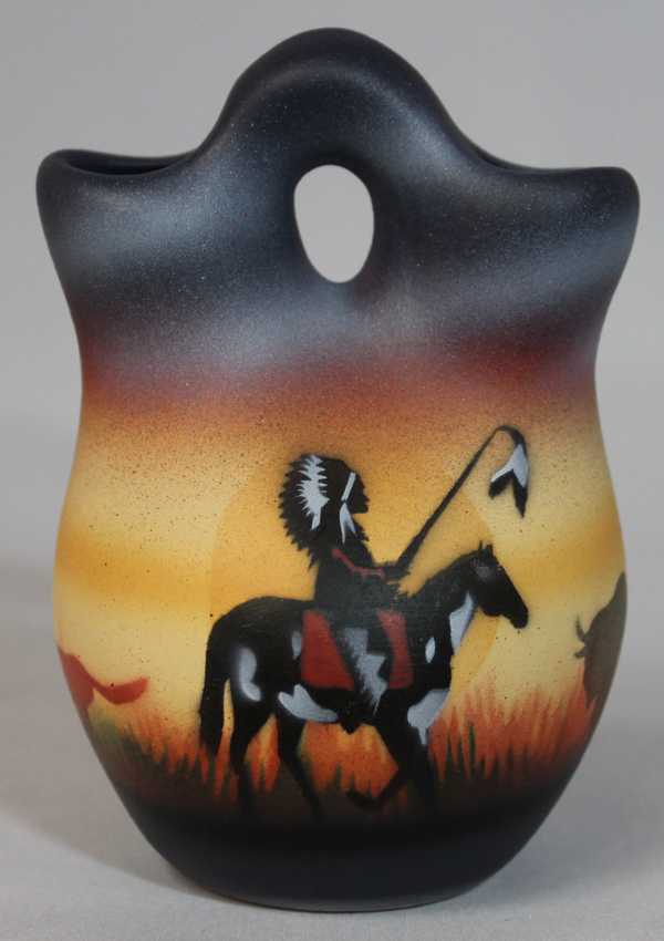 CHB7 Proud Chief  3 x 4 Wedding Vase
