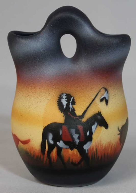 CHB7 Proud Chief  3 x 4 Wedding Vase