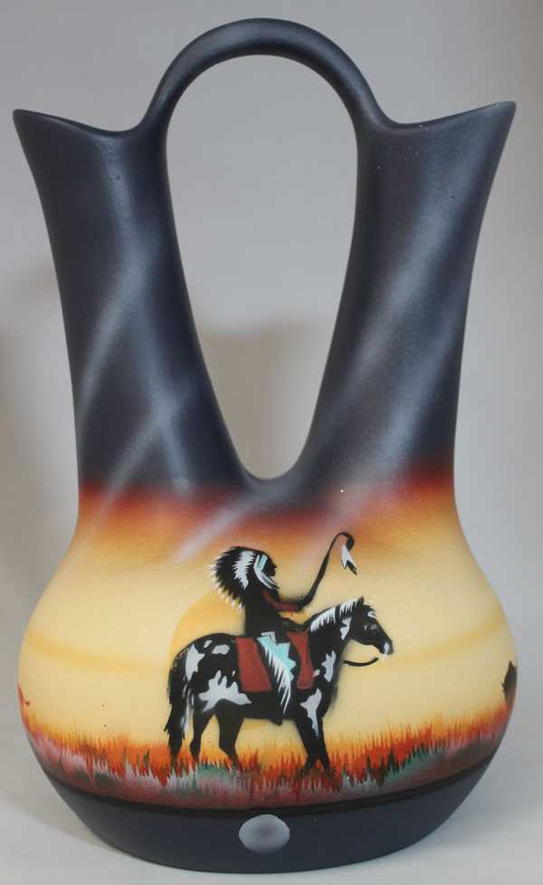 CHC7 Proud Chief 7 1/2 x 12 Wedding Vase