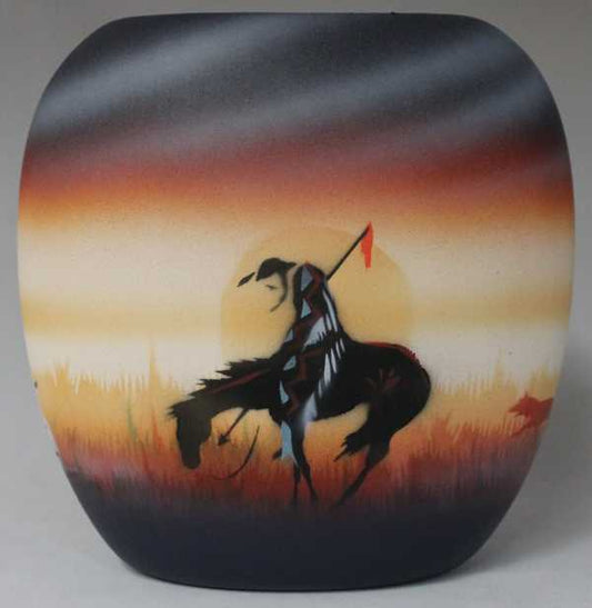 ETE3 End of the Trail 8 1/2 x 8 1/2 Pillow Vase