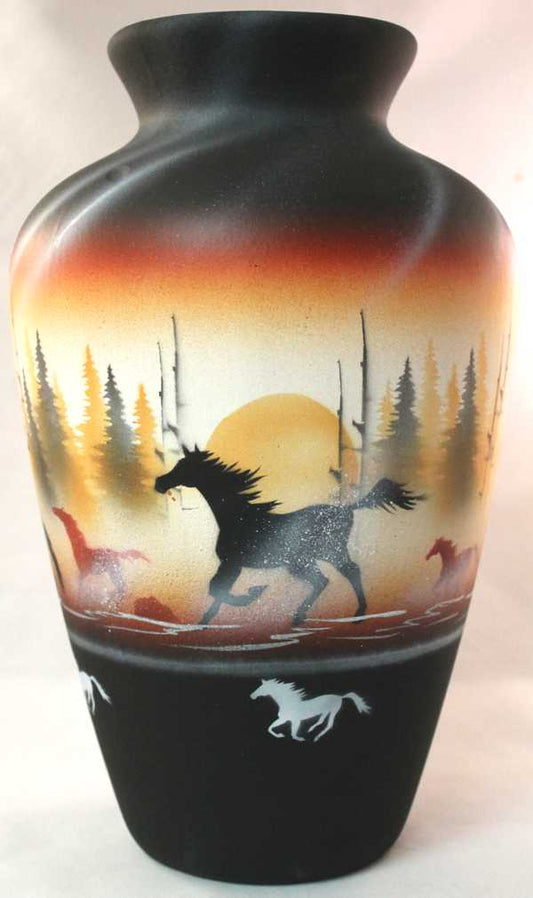 BFC4 Born Free Horses 8 x 12 1/2 Vase