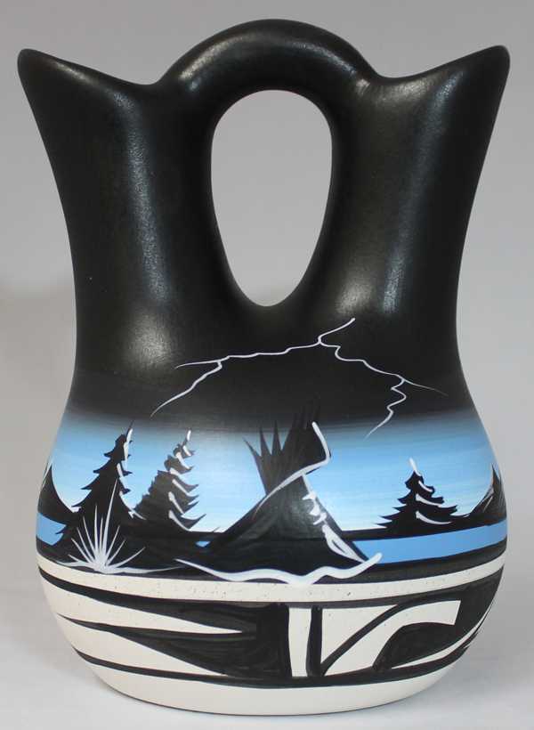 23025 Mountain Storm 5 1/2 x 8 Wedding Vase
