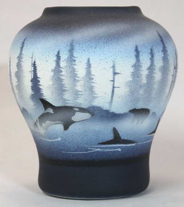 WBM2 Whaler Bay 5 x 5 1/2 Vase